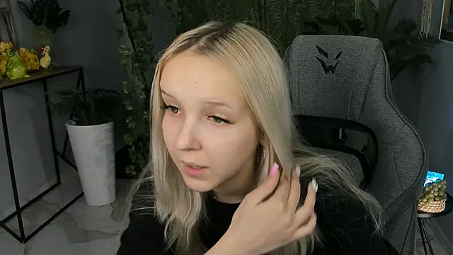 MaoqiBeverly Chat XXX in diretta