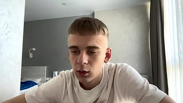 SoloFury Chat XXX live