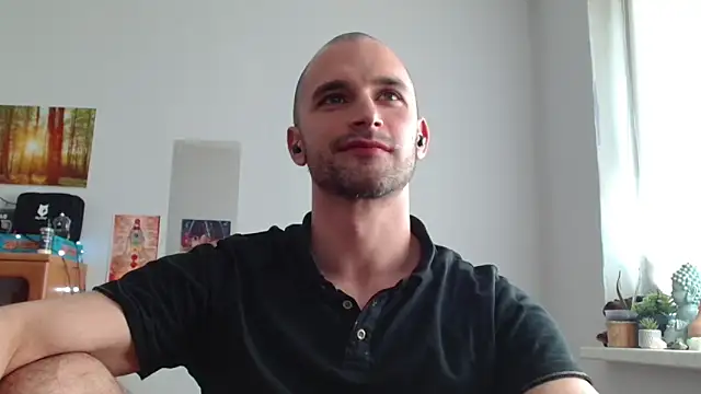 Show modela OskarBreno na web-kameri