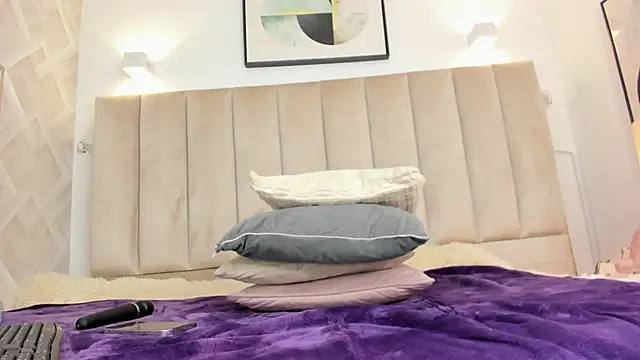 Anniie_Queen Chat XXX in diretta