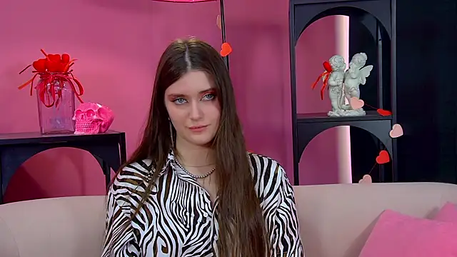 XXX chat uživo modela JessicaJewells