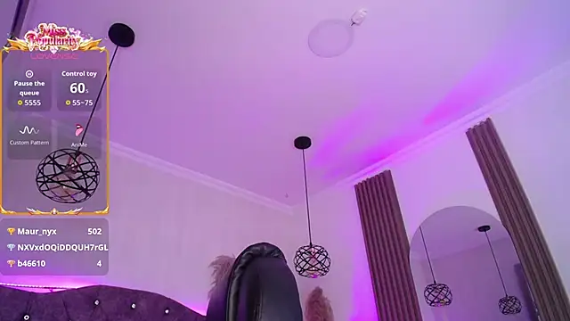 Chatroom XXX en direct de Amara_Davis1