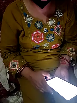 IndianQueennX Obrolan Langsung XXX
