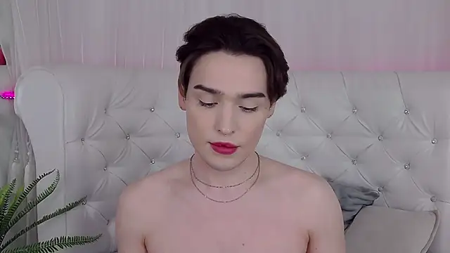 Онлайн чат XXX RobbyCharming