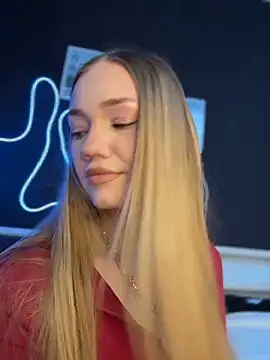 MilaMoone 现场XXX聊天
