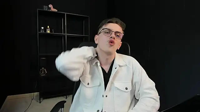 FelixStarkk Pertunjukan Webcam