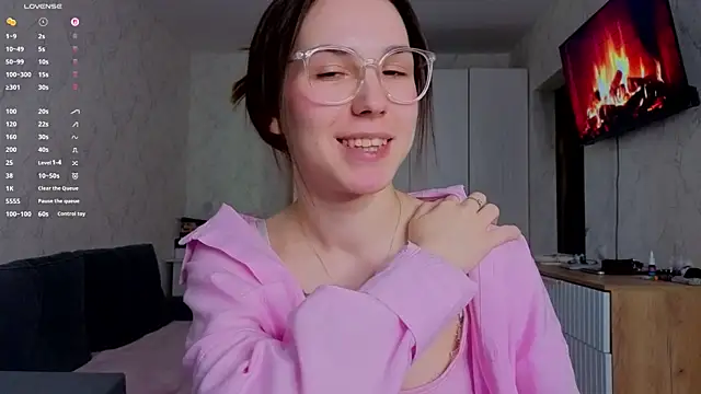 Honey_Peachy Obrolan Langsung XXX