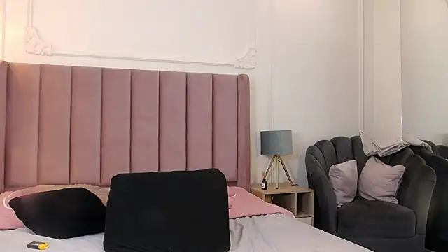LiaTrainor – Live XXX-chat