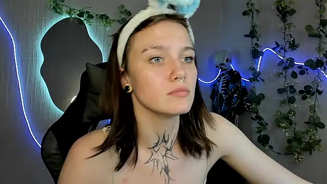 Elastikisss' Live XXX Chat
