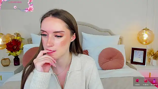 ToriSonn's Live XXX Chat