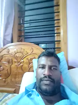 Paramkeerthin Webbikameraesitys