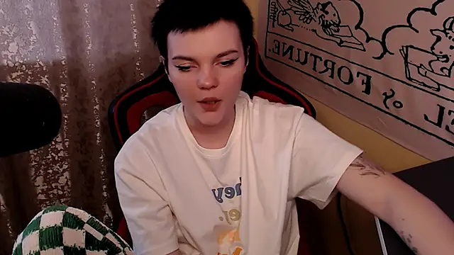 Chat +18 de KrisNeal ao vivo