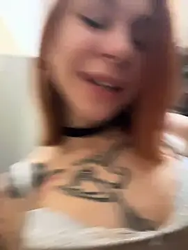 RosieSecret's Webcam Show