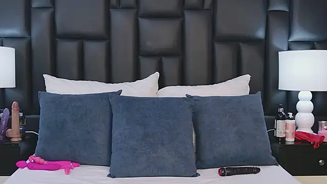 XXX chat uživo modela AntonellaEscudero