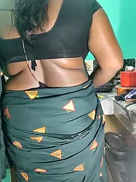 Desicouple1706 Show Webcam