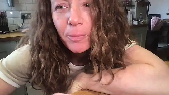 Онлайн чат XXX gingergymbunny