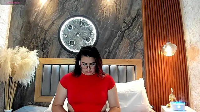 BellaPeers_ Adlı Modelin Canlı XXX Sohbeti
