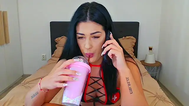 AzaleeaPasito Webcam show