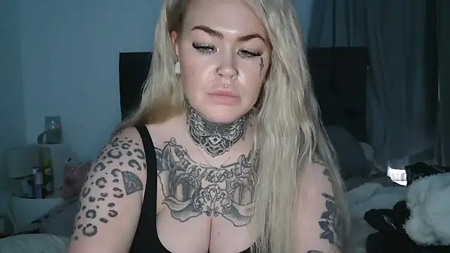 Skyenoirx Webcam show