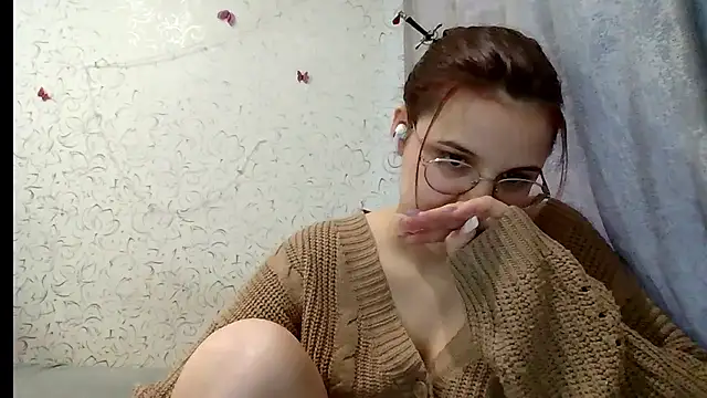 Aurora_Breeze Chat XXX live