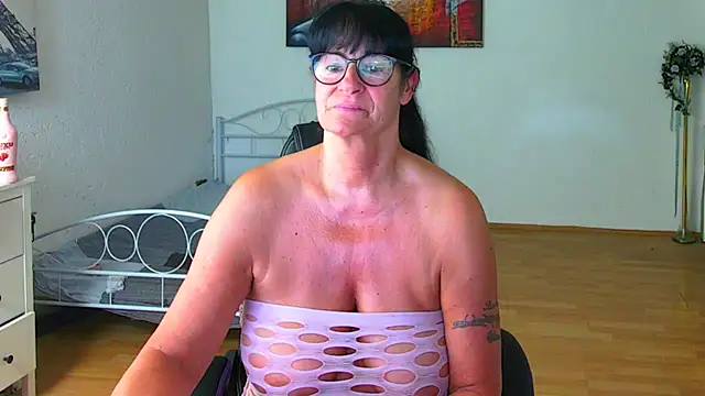 Sylly – Naživo XXX chat