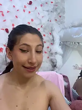 Chat XXX ao vivo de SkarletJhonson_