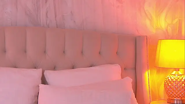 دردشة AshleyEvance الجنسية المباشرة