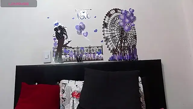 Margaret_milf 网络视讯表演