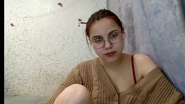Aurora_Breeze élő XXX-chatje