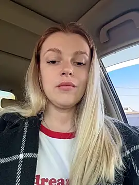 Chat +18 de HarrietDart ao vivo