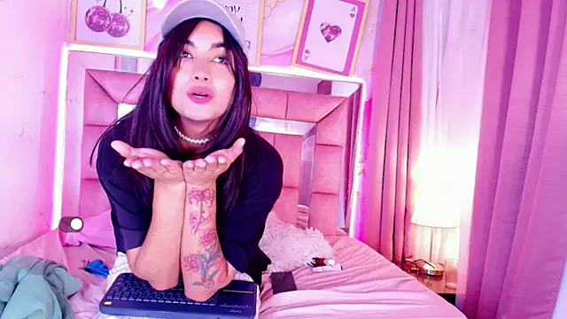 Веб кам-шоу Mara_Hott