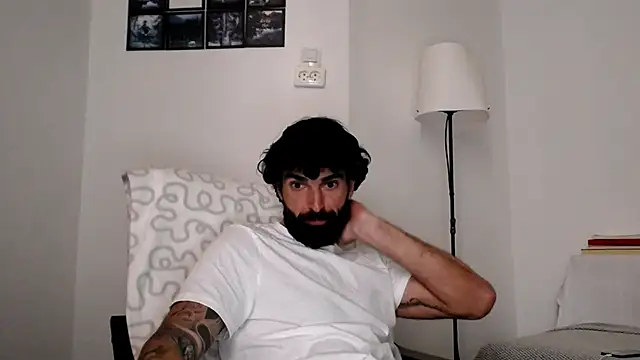 Verycutex's Live XXX Chat