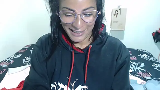 Chatroom XXX en direct de kateleyagrey
