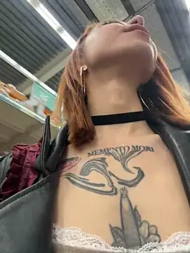 RosieSecret 现场XXX聊天