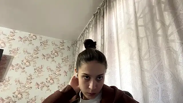 PagedLard Adlı Modelin Canlı XXX Sohbeti