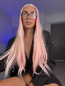 miss_tatiana_ 网络视讯表演