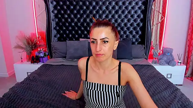 Rebecca_Diamond Webcam show