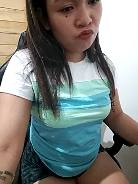 pretty_yesha: онлайн-секс-чат