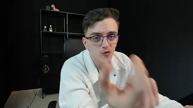 FelixStarkk – Naživo XXX chat