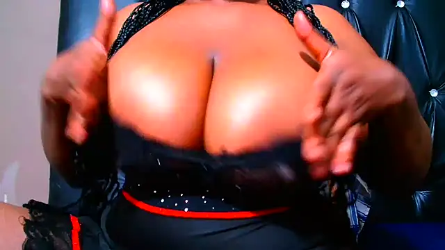 BERNINIBLUSHX89's Live XXX Chat