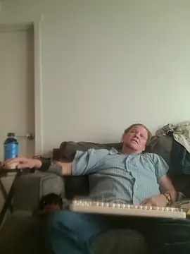 yourMasterisBored Webcam show