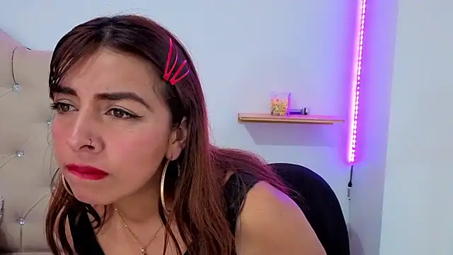ameliefederline11 élő XXX-chatje