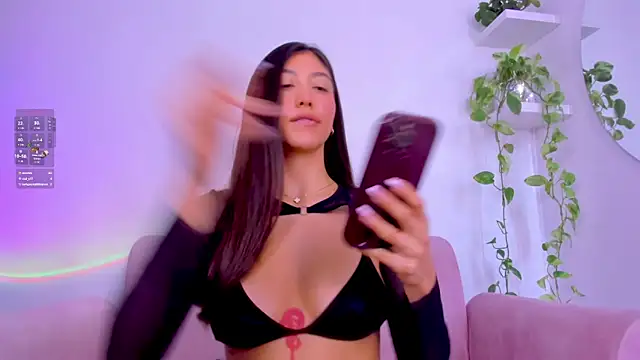 Catbaby888_ Chat XXX in diretta