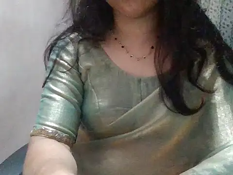 Diya_04's Live XXX Chat