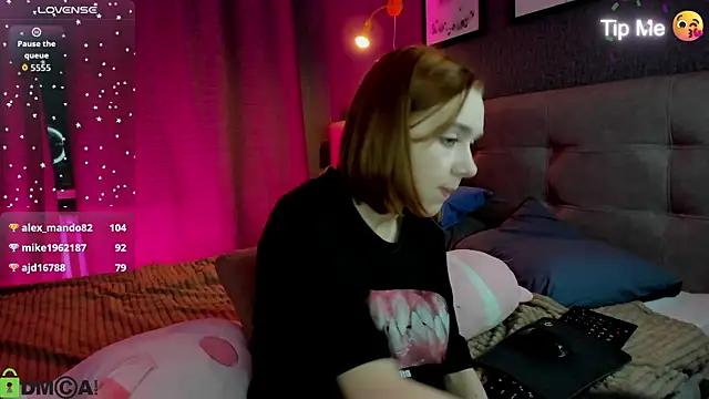 Lesi_Moonie01 Chat XXX in diretta