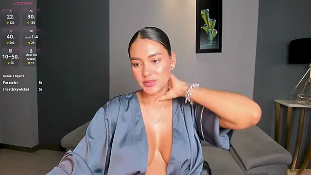 แชท XXX สดของ SophieWatsonX