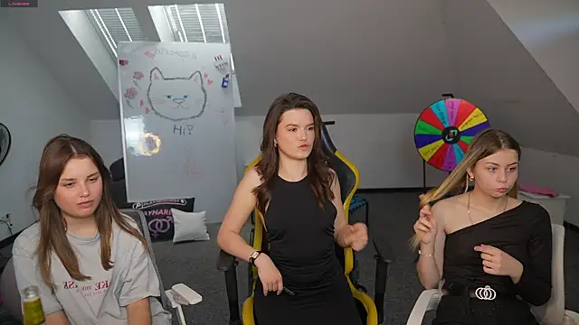 AriaAstra Webcam show