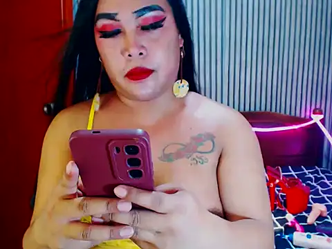 Webkamerová show CumFactoryLuna