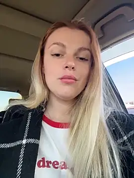 Chat XXX ao vivo de HarrietDart