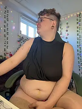 CurvesNChaos' Webcam Show